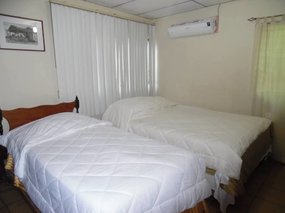 Hostal Casa Los Espinoza Managua Bagian luar foto