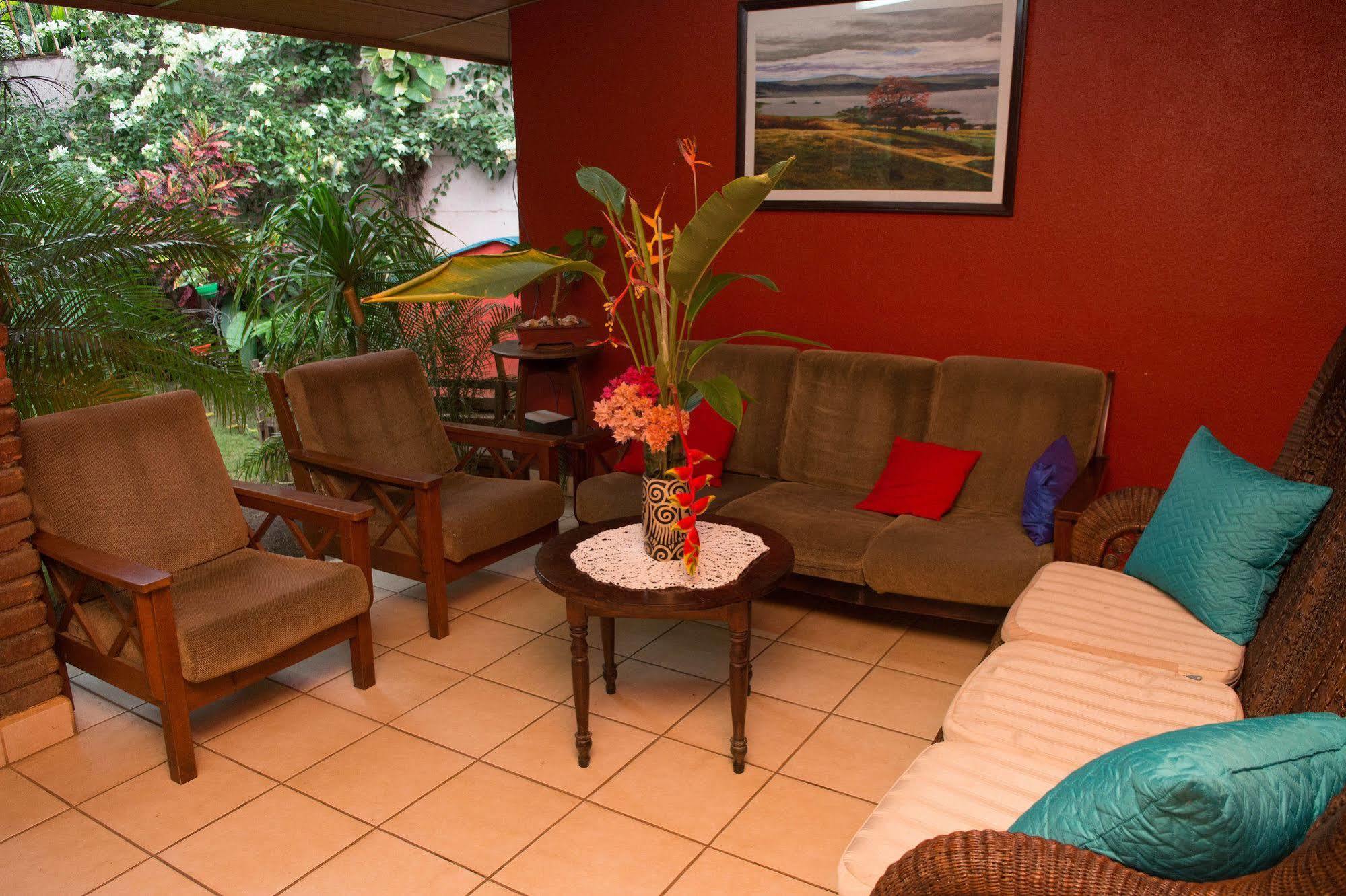 Hostal Casa Los Espinoza Managua Bagian luar foto
